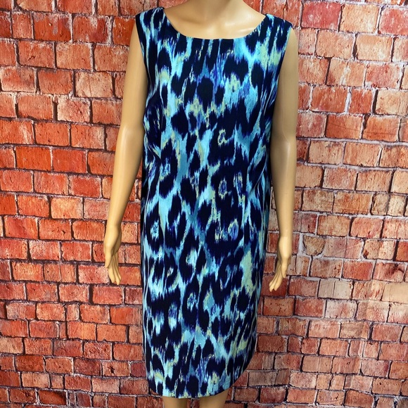 connected apparel Dresses & Skirts - Connected Apparel Watercolor Sheath Dress